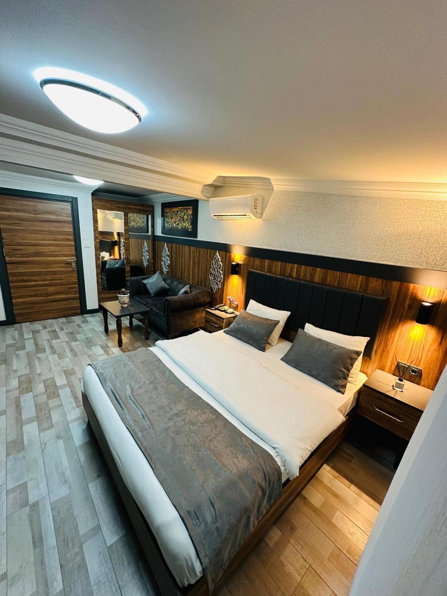 Taksim La Serena Hotels Istanbul Ngoại thất bức ảnh