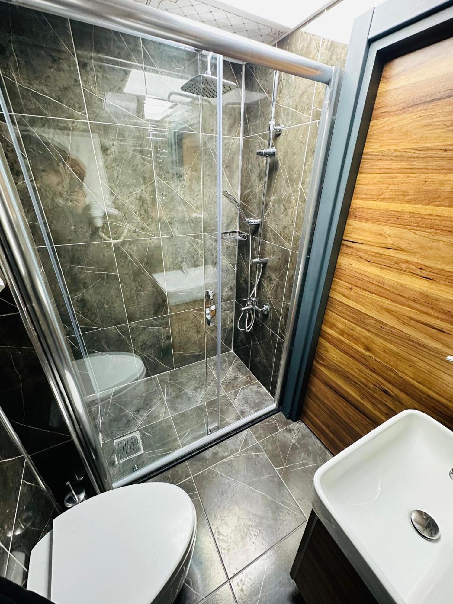 Taksim La Serena Hotels Istanbul Ngoại thất bức ảnh
