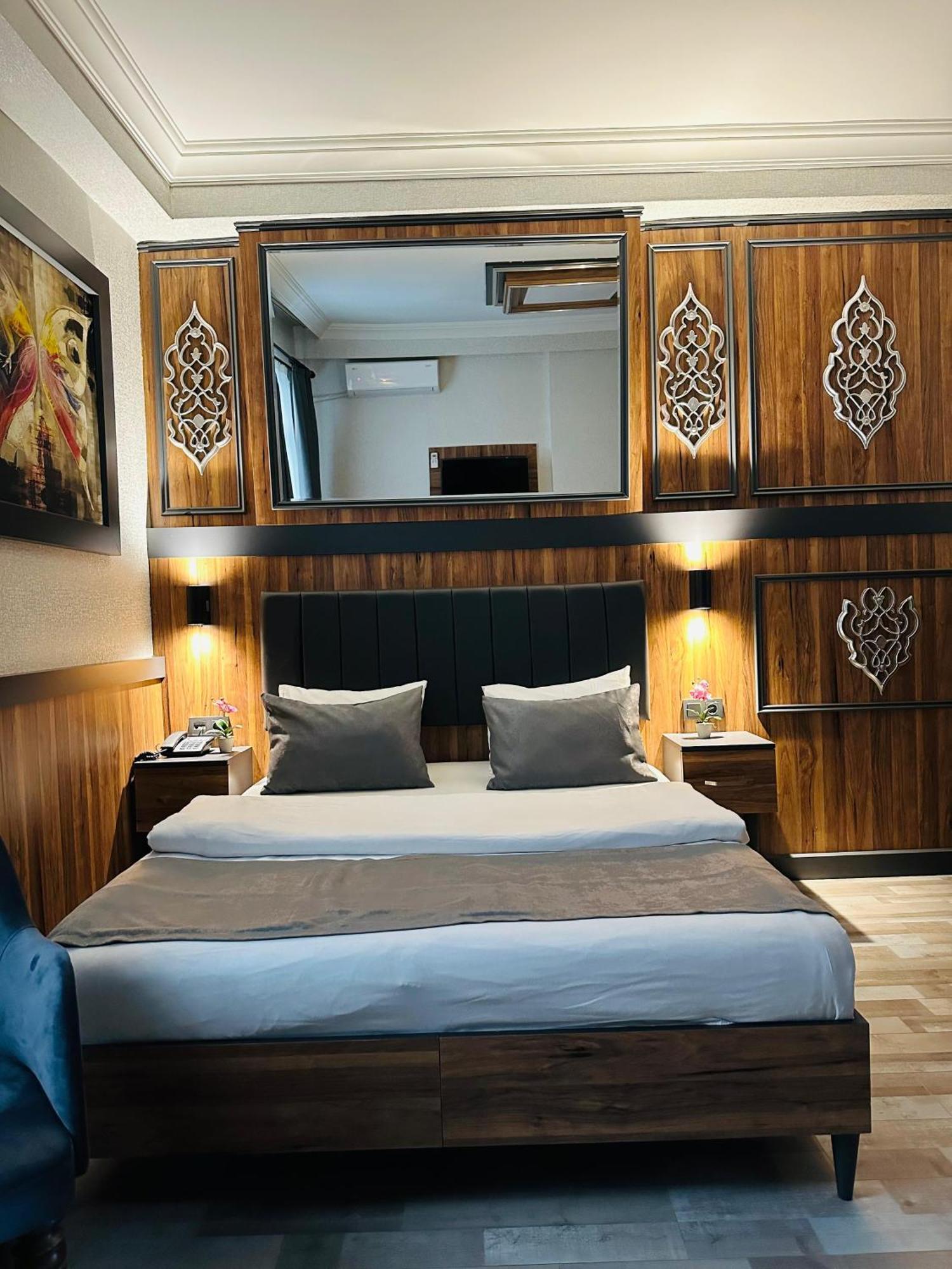Taksim La Serena Hotels Istanbul Ngoại thất bức ảnh