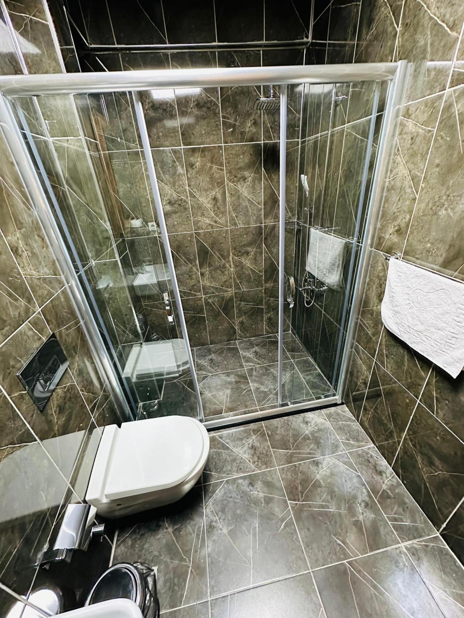 Taksim La Serena Hotels Istanbul Ngoại thất bức ảnh